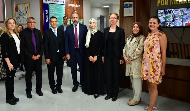 Van YYÜ’de öğrenciler için yeni merkez: PDR binası hizmete açıldı