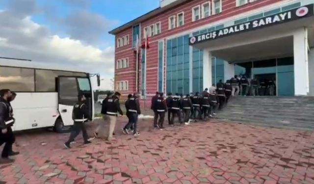 Van’da 37 adrese baskın! 28 şüpheli gözaltına alındı