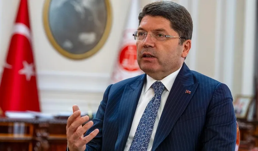 Van'da Kritik Açıklamalar: Bakan Tunç süreci Değerlendirdi
