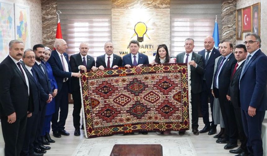 Adalet Bakanı Tunç Van’da: AK Parti’den Birlik ve Vefa Vurgusu