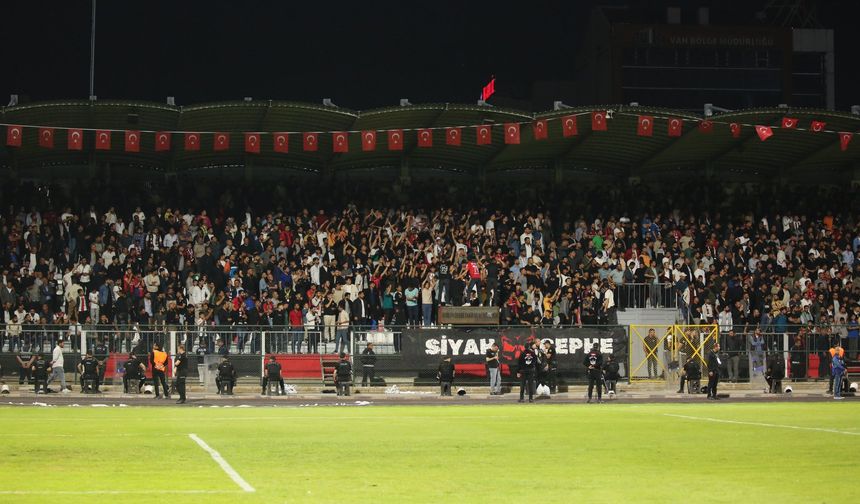 Vanspor - Elazığspor Rövanşı Seyircisiz Mi Oynanacak?