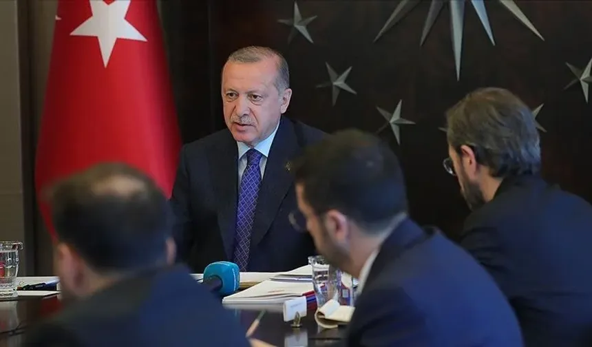 Kabine Değişikliği Yaklaşıyor: Vanlı İsimler Yeni Listede Yer Alacak mı?