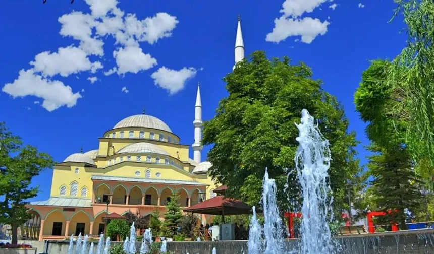 İpekyolu Belediyesi’nden Yıkımı Gündemde Olan Hz. Ömer Camii Açıklaması