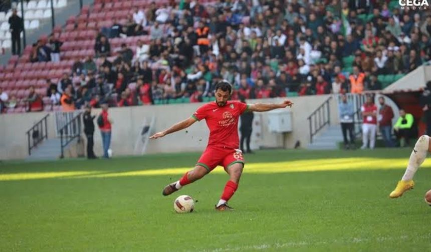 Şanlıurfaspor Vanlı Futbolcuya Talip!
