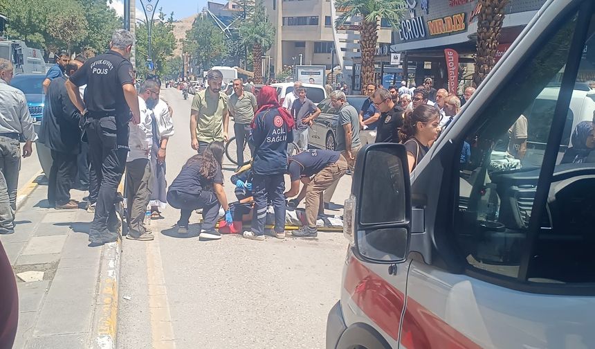 Van’da Scooter Kazası: Çocuk Ağır Yaralandı!