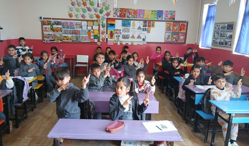 Van’ın Eğitimdeki Gururu: Üç Proje ‘Maarifin Yüz Akı’nda