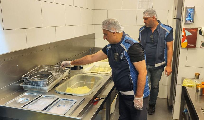 Van’da O Kurallara Uymayanlara Cezalar Kesildi!