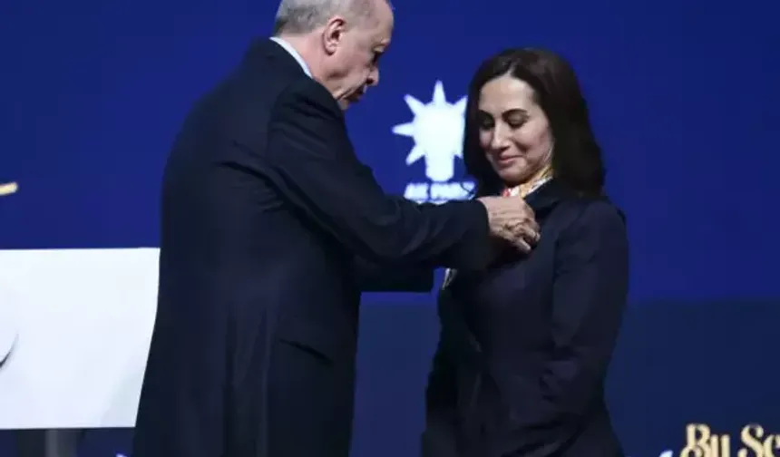 8 Belediye Başkanı Parti Değiştiryor!