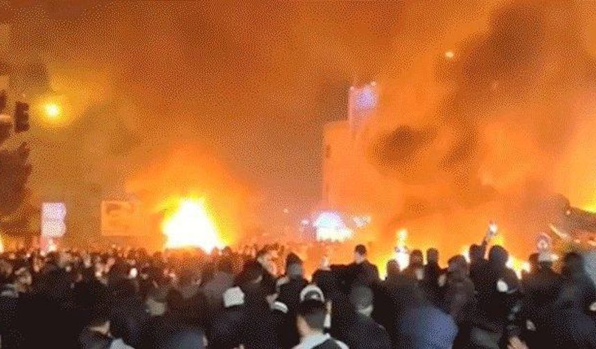 Bomba iddia: ABD önümüzdeki günlerde Van'ın Sınırı Olan O Ülkeye Saldırı Düzenleyecek