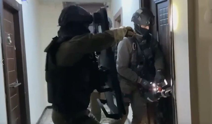 Van ve 10 ilde operasyon! 51 kişi gözaltına alındı!