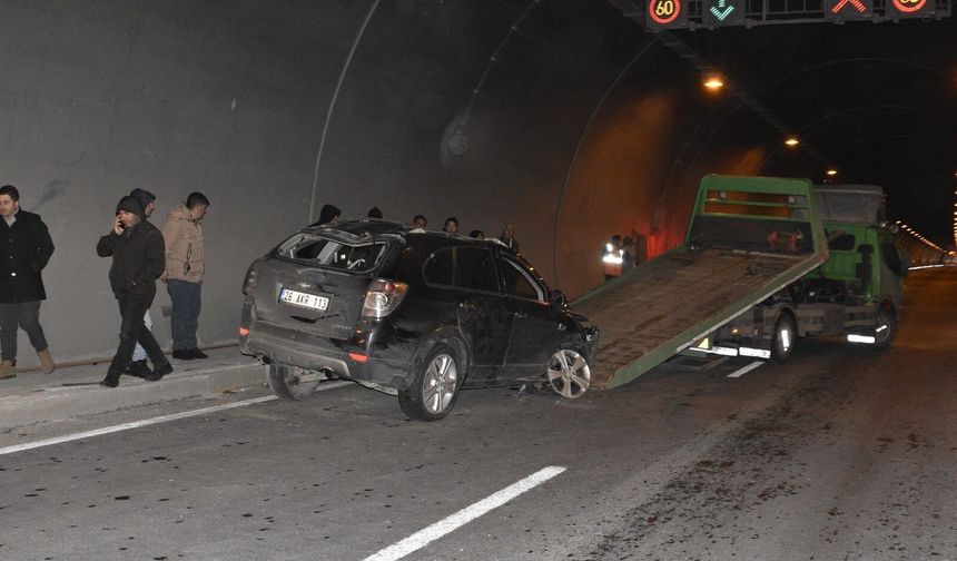 Tünelde Kaza! Yaralılar Var