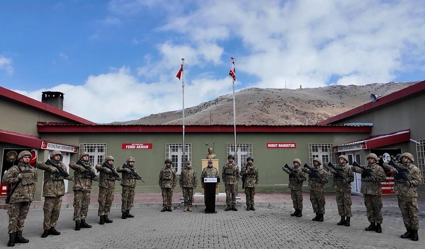 Van’daki sınır karakollarında inceleme yapıldı