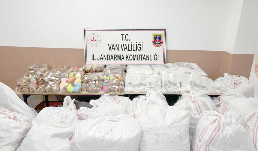 Van Başkale’de Dev Kaçakçılık Operasyonu