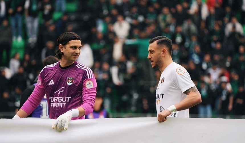 Sakaryaspor 2-1 Öne Geçti