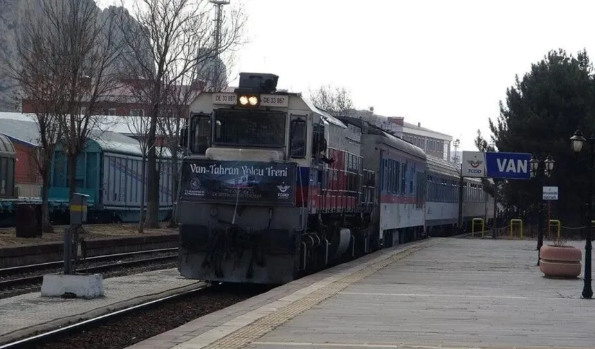 Tahran–Van Tren Seferleri Yeniden Başlıyor!