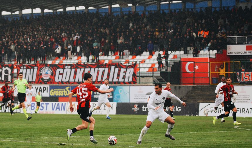 Vanspor Evinde Kaybetti, Manisa 3 Puanı Tek Golle Aldı!