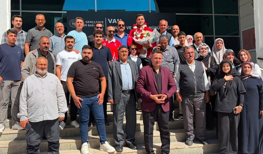 Van’ın Gururu Dünya Şampiyonu!