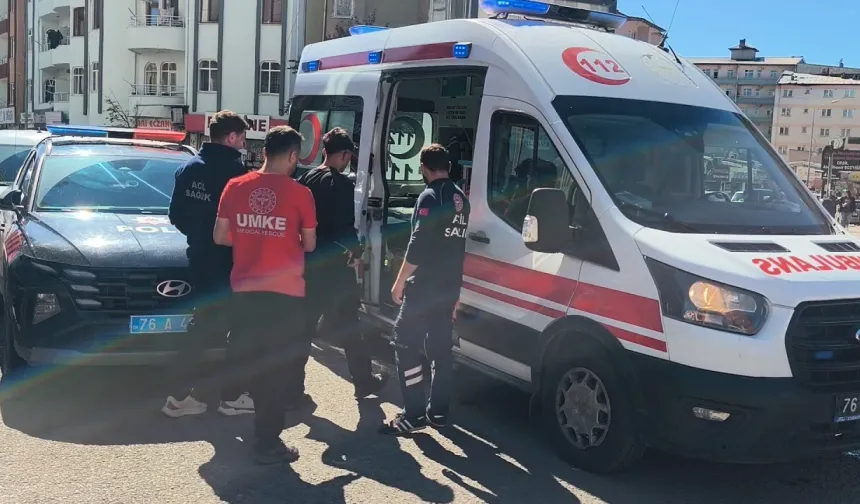Iğdır’da dehşet! Mağazaya giren 7 çocuk bir gence saldırdı