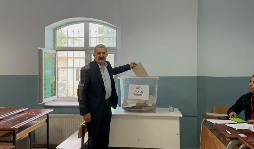Van TSO Seçimlerinde Necdet Takva Oyunu Kullandı!