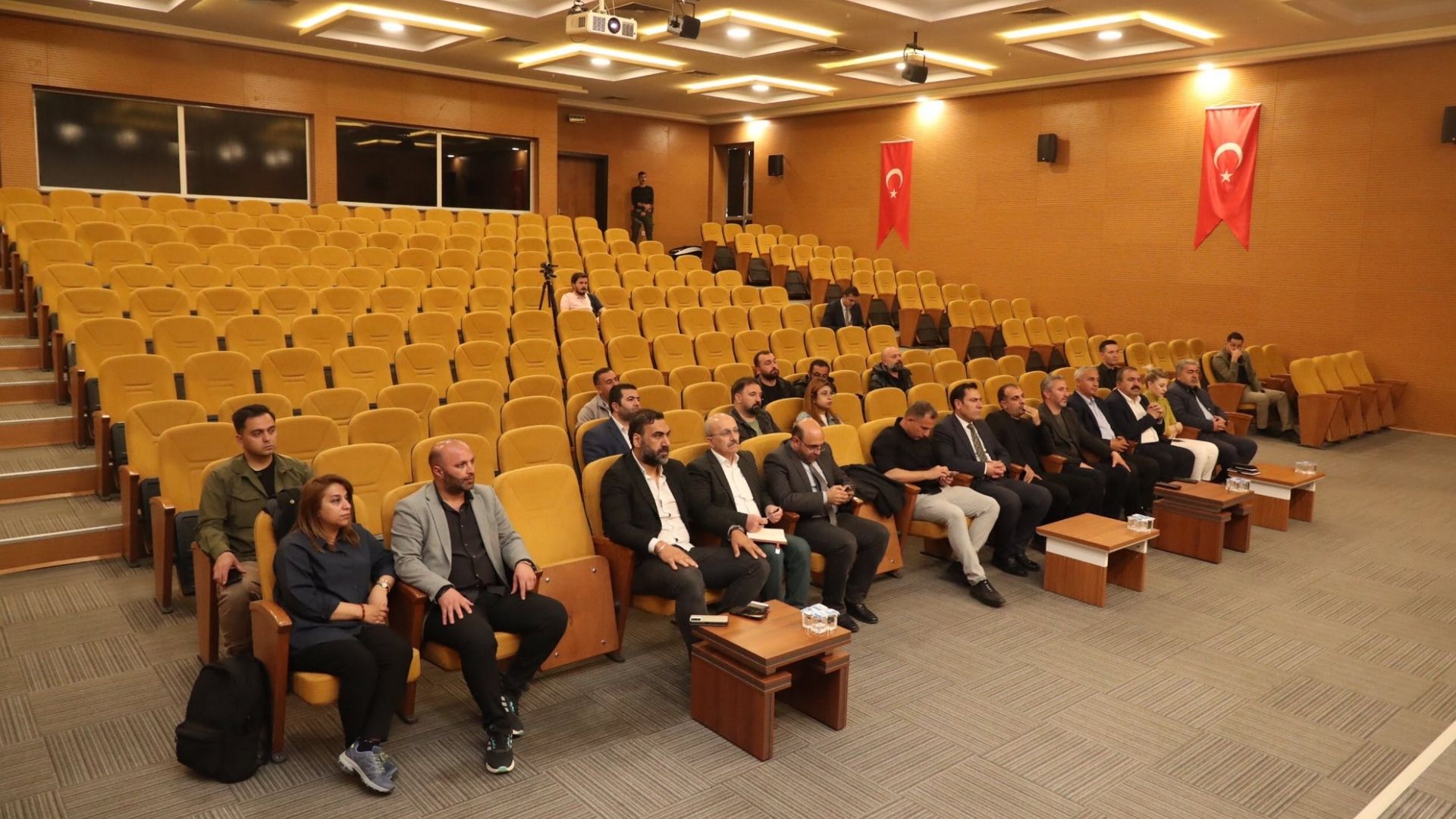 Van’dan Yükselen Çiğlik İşsi̇zli̇k Bi̇r Can Daha Aldi (4)-11