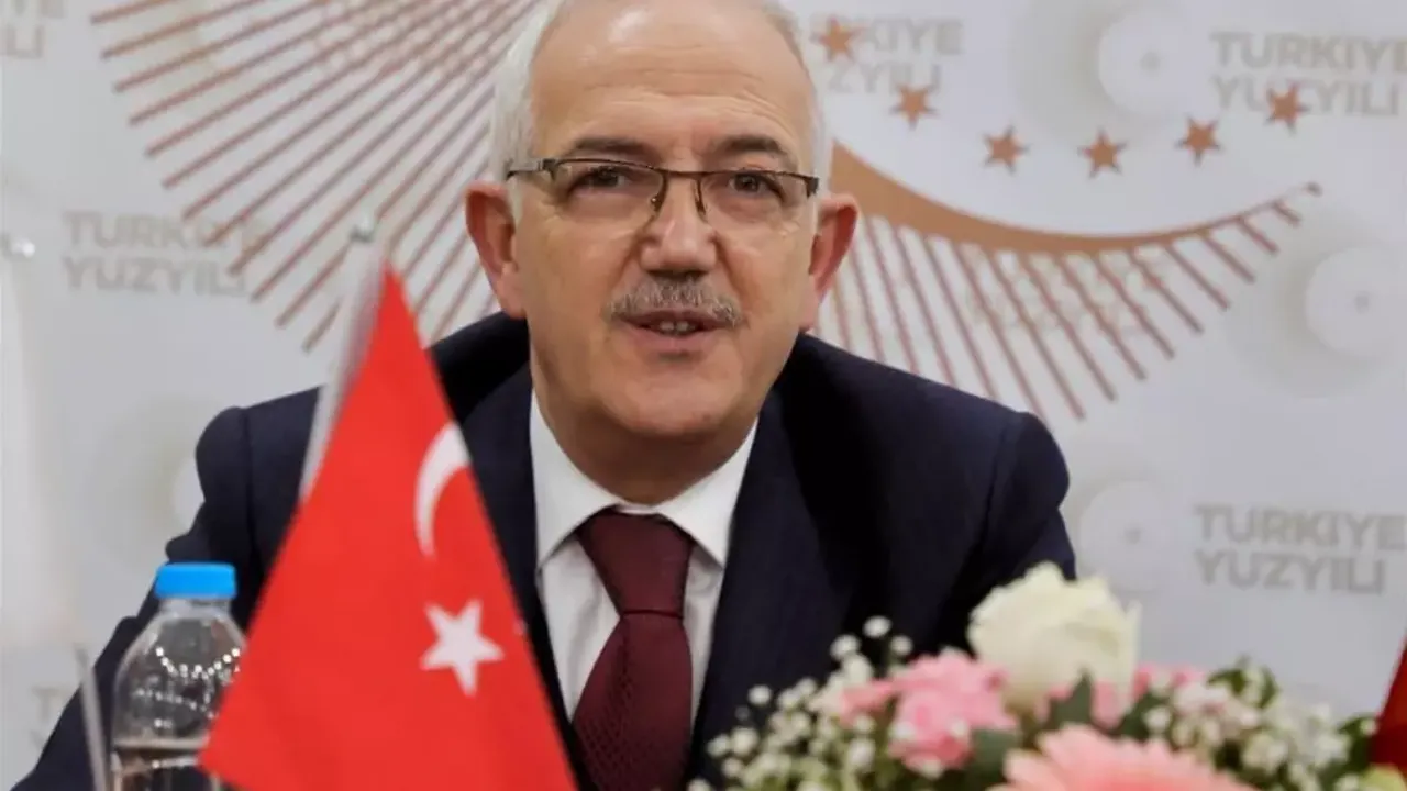 Ak Parti̇-7