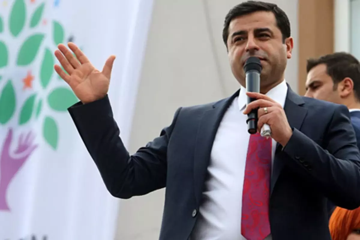 Ak Parti Den Selahattin Demirtas Icin Ilk Sinyal 18630503 6931 Amp