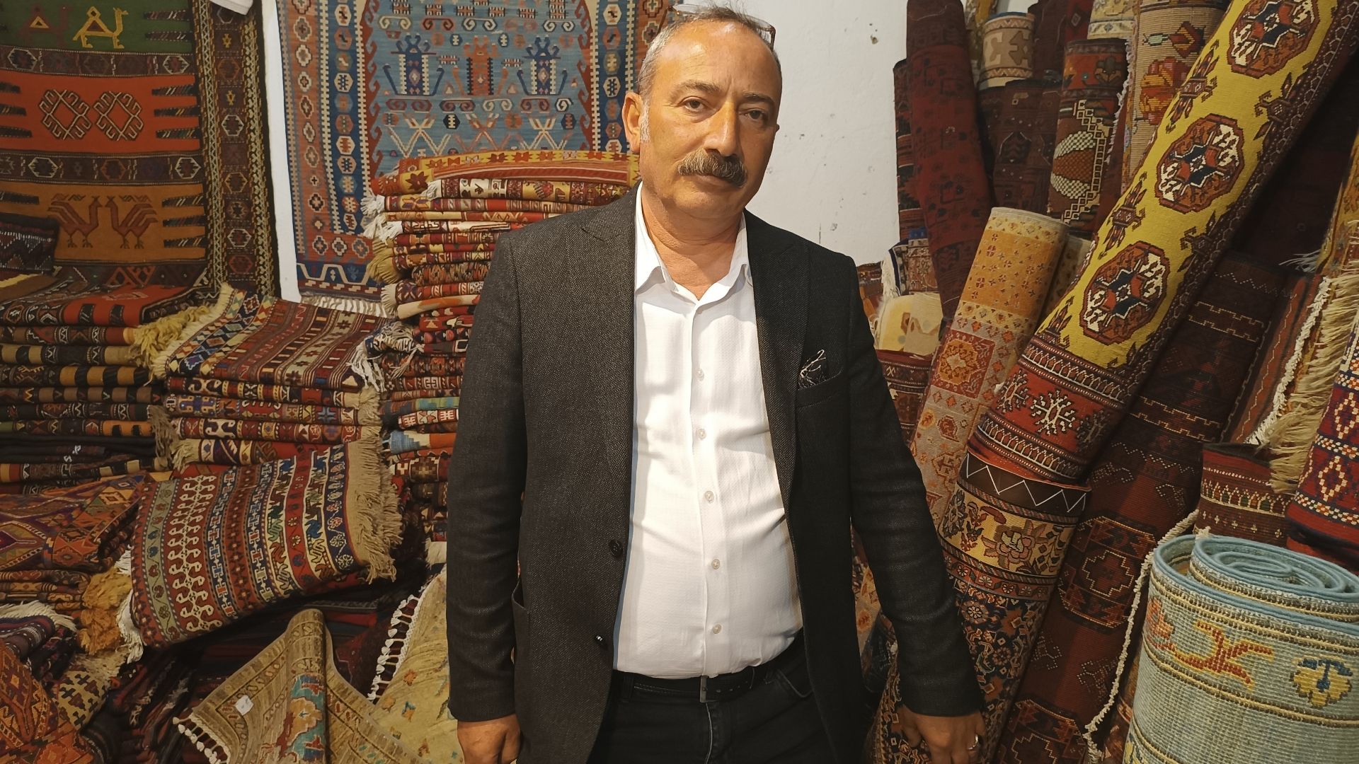 Van’dan Yükselen Çiğlik İşsi̇zli̇k Bi̇r Can Daha Aldi (80)-3