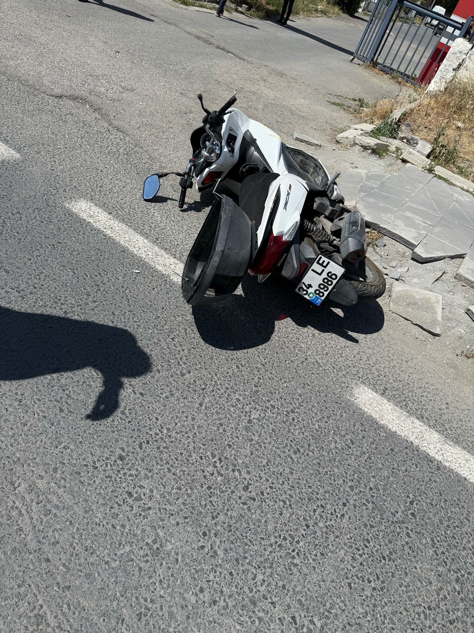 A W497088 05