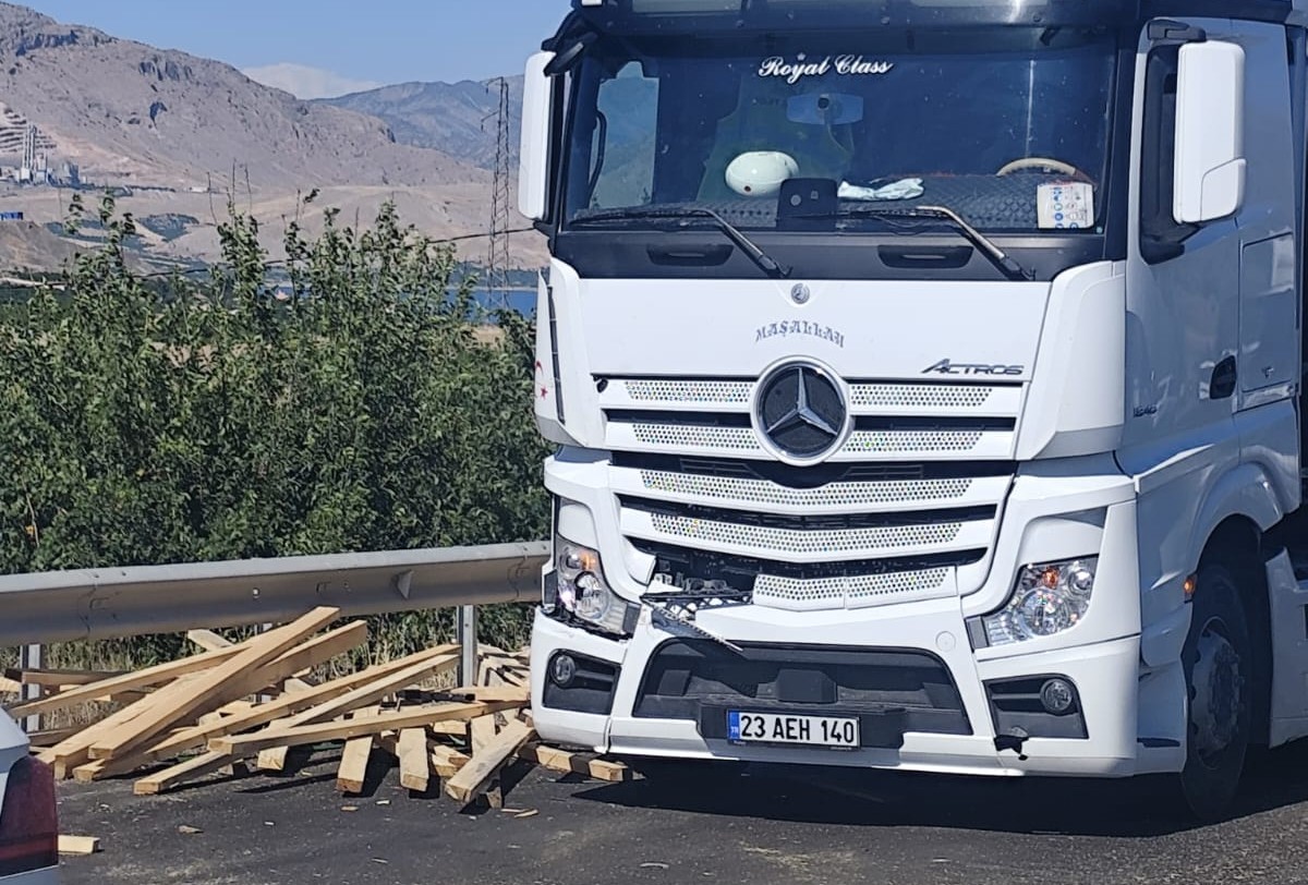 A W499306 02