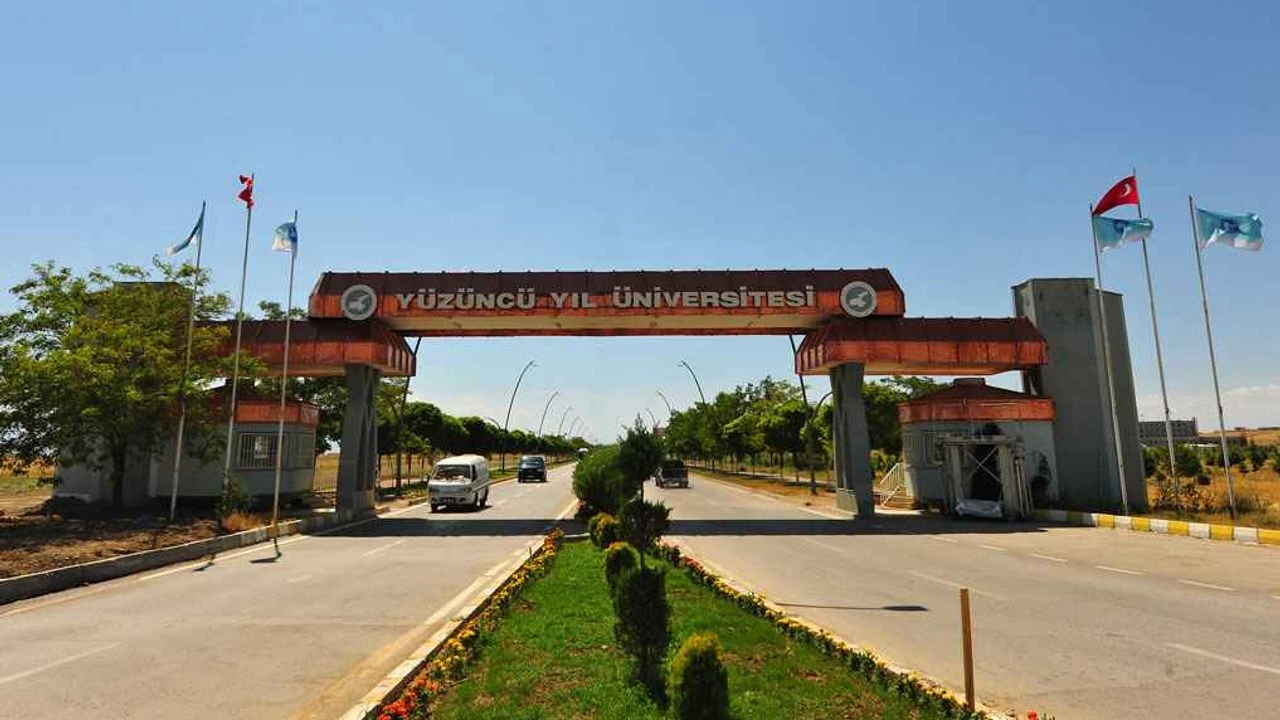 Van Yyu 1