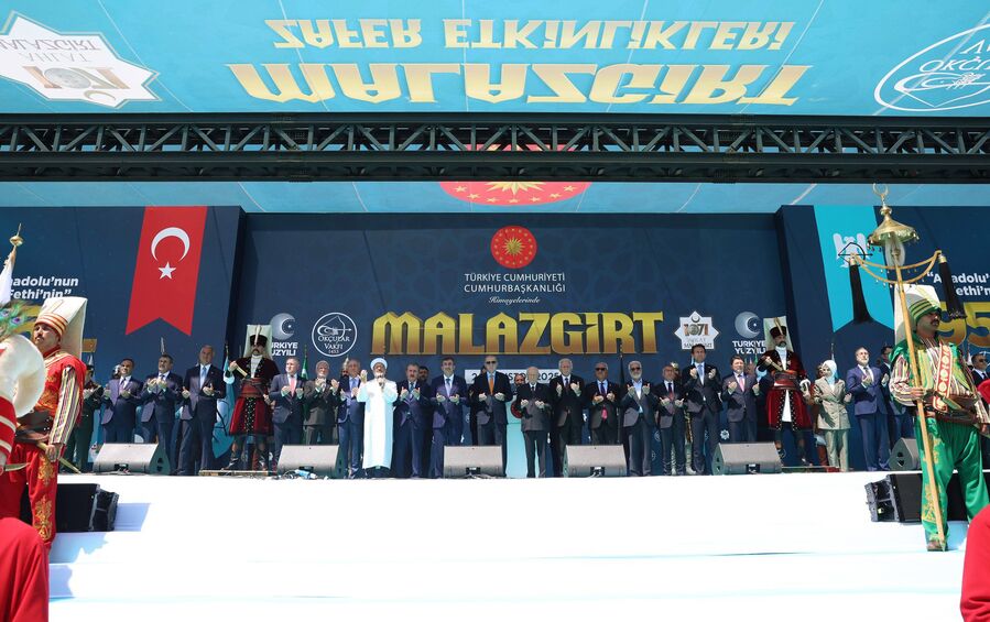 Ak Parti 2 (1)
