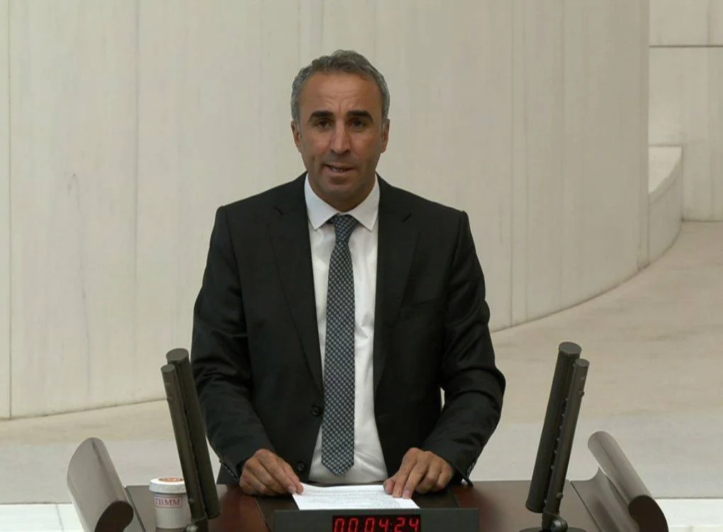 Celal Firat Dem Parti Nin Yeni Komisyon Uyesi Uldu