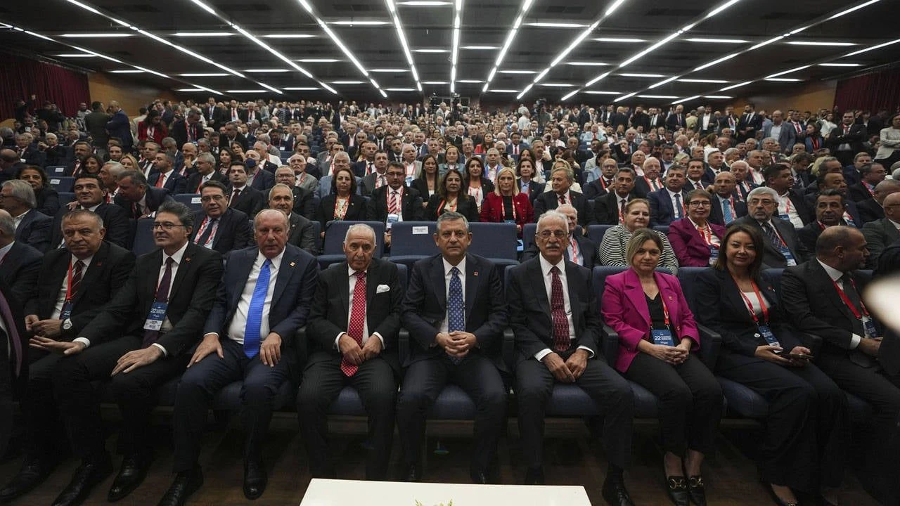 Chp Nin 22 Olaganustu Kurultayi Basladi 1