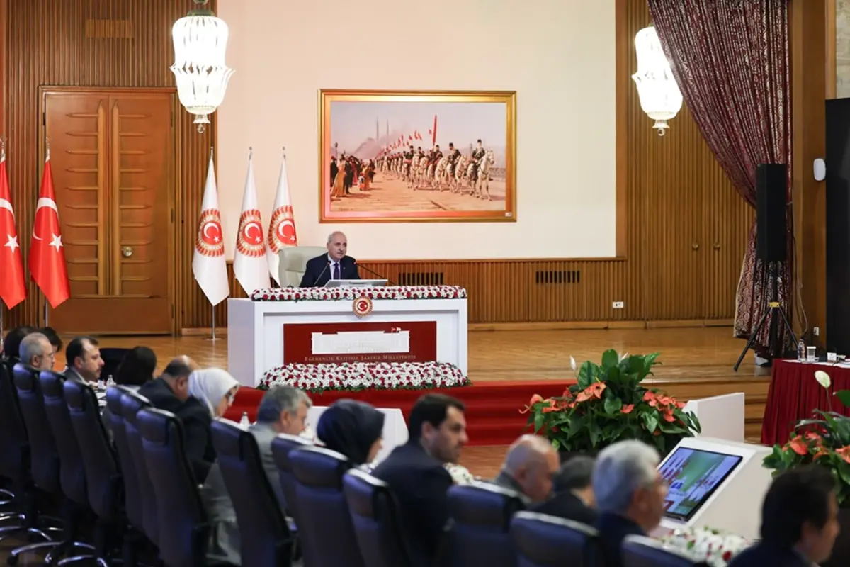Dem Parti̇-37