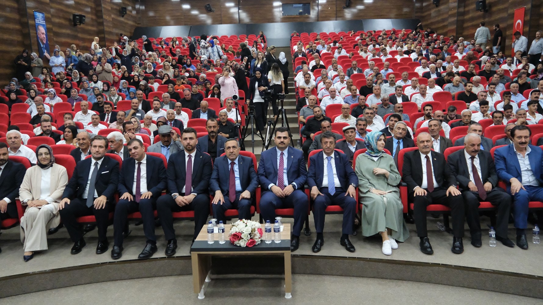 İnan’dan Van’da Chp’ye Sert Eleştiri3