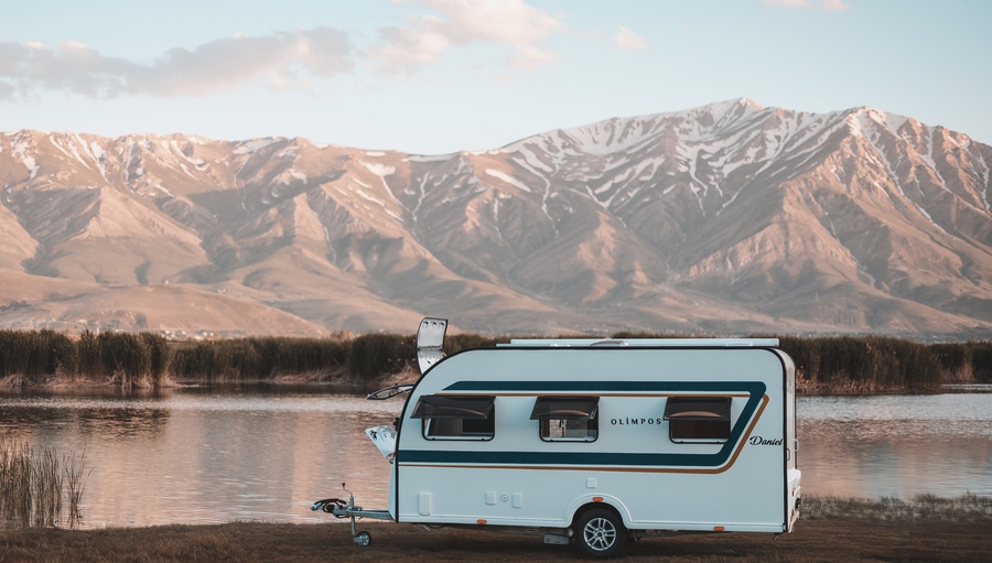 Karavan 3 (1)