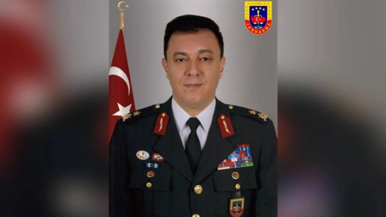 Jandarma Kom Daire Baskani Tuggeneral Selami Aksit Vefat Etti