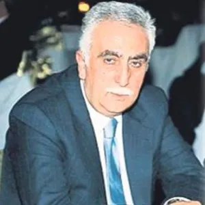 Yalım Erez