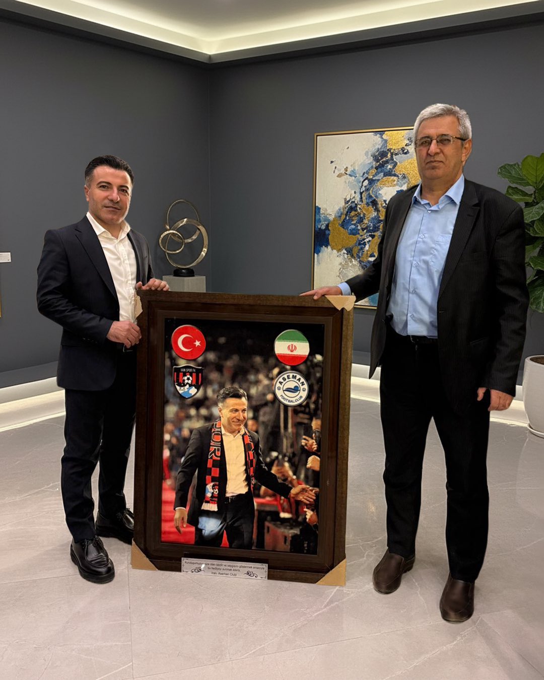 G6Dsnvm X E A E Au Jj