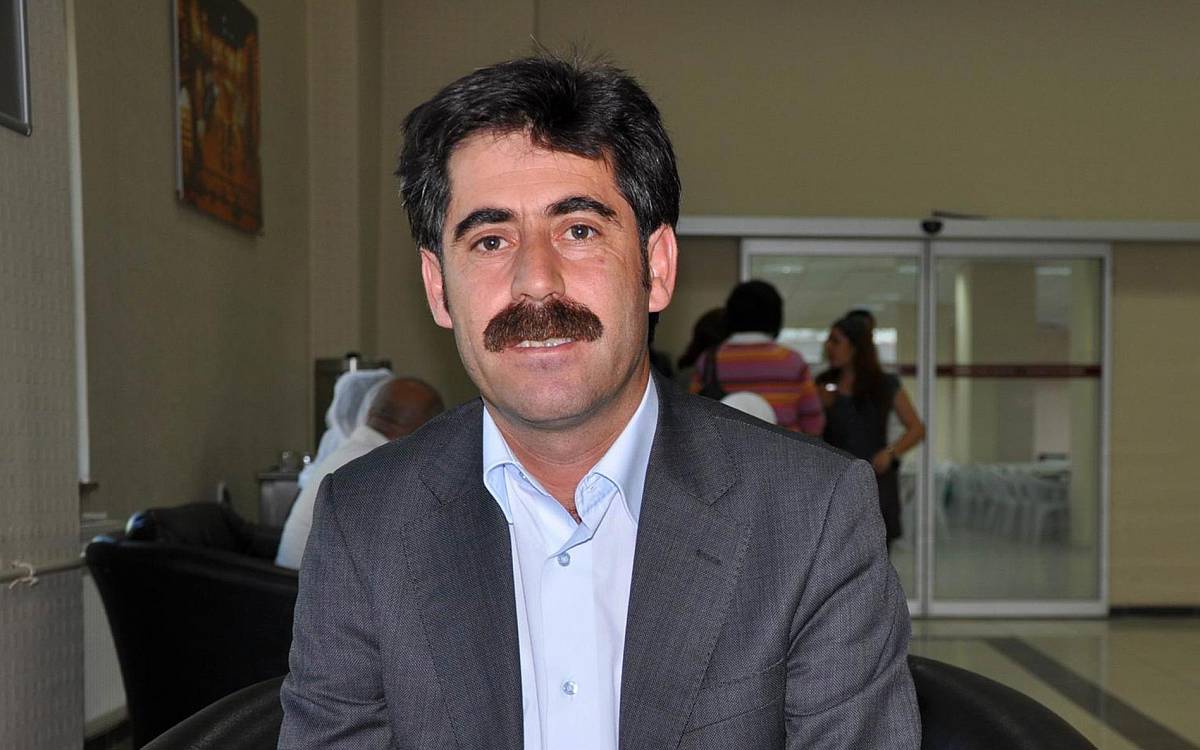 Van Eski Belediye Baskani Kaya Dan Van Halkina Tarihi Bir Ders Verdiniz