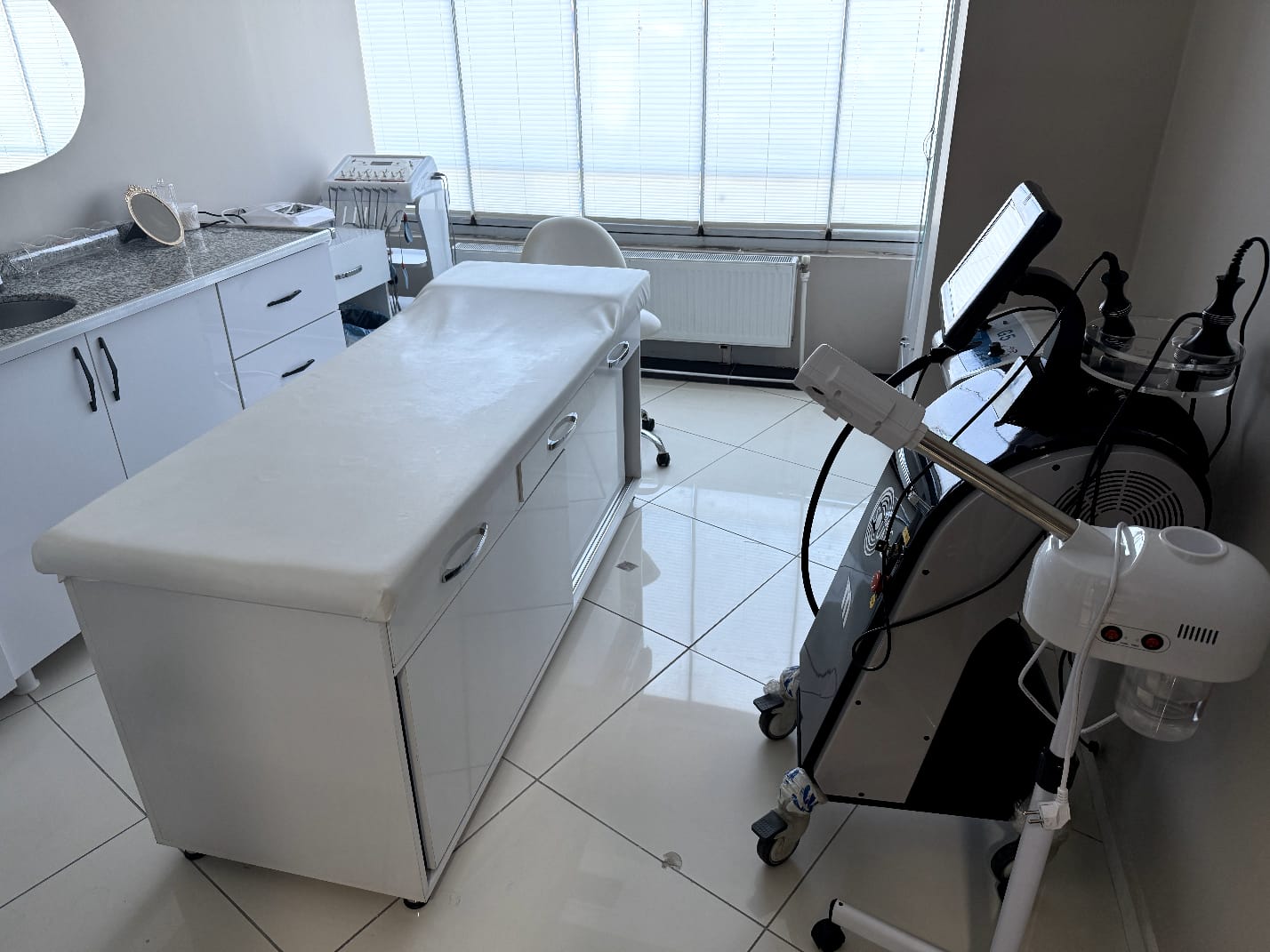 Whatsapp Image 2025 11 04 At 11.45.19 (1)