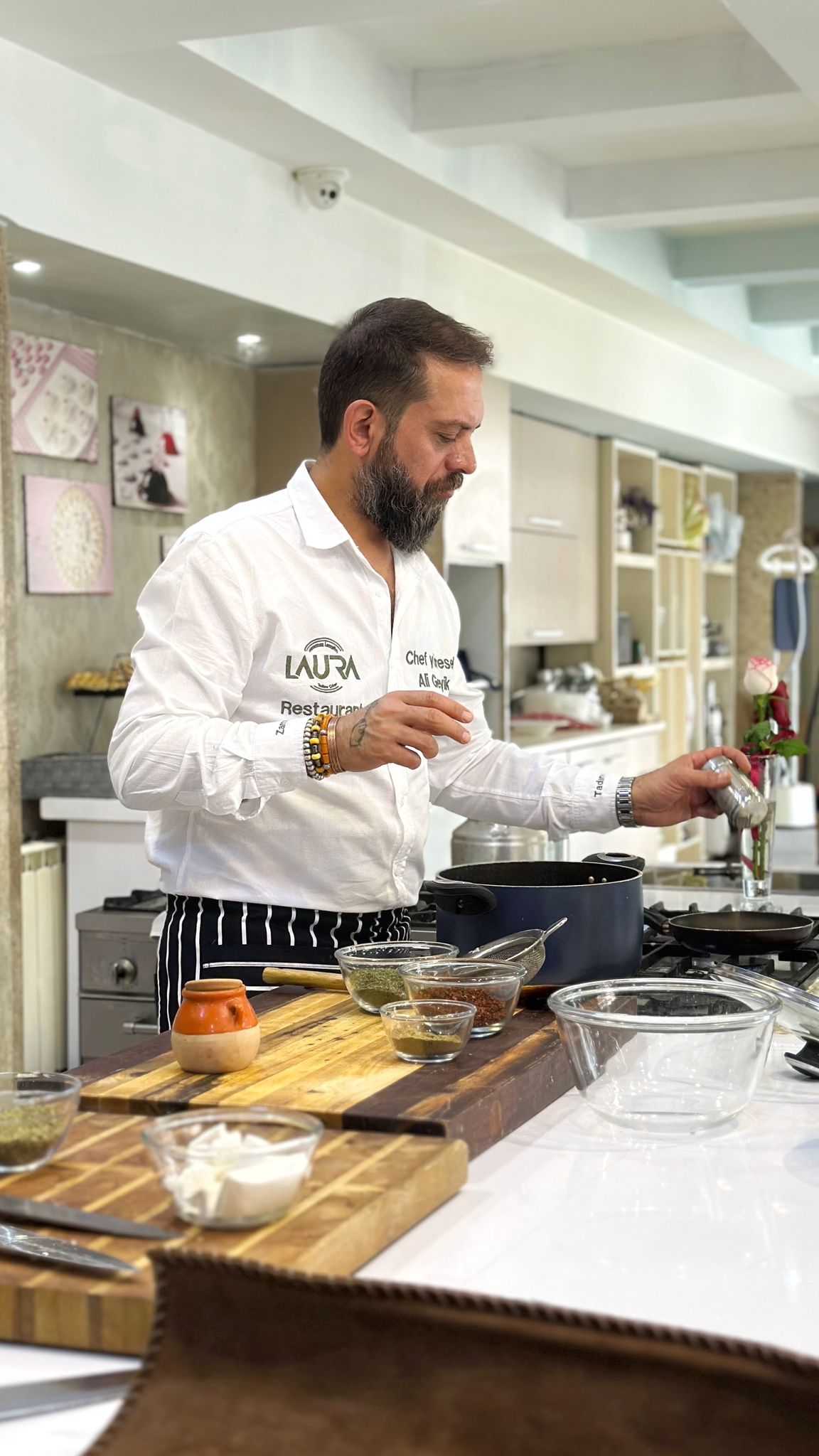 Whatsapp Image 2025 11 04 At 17.13.03