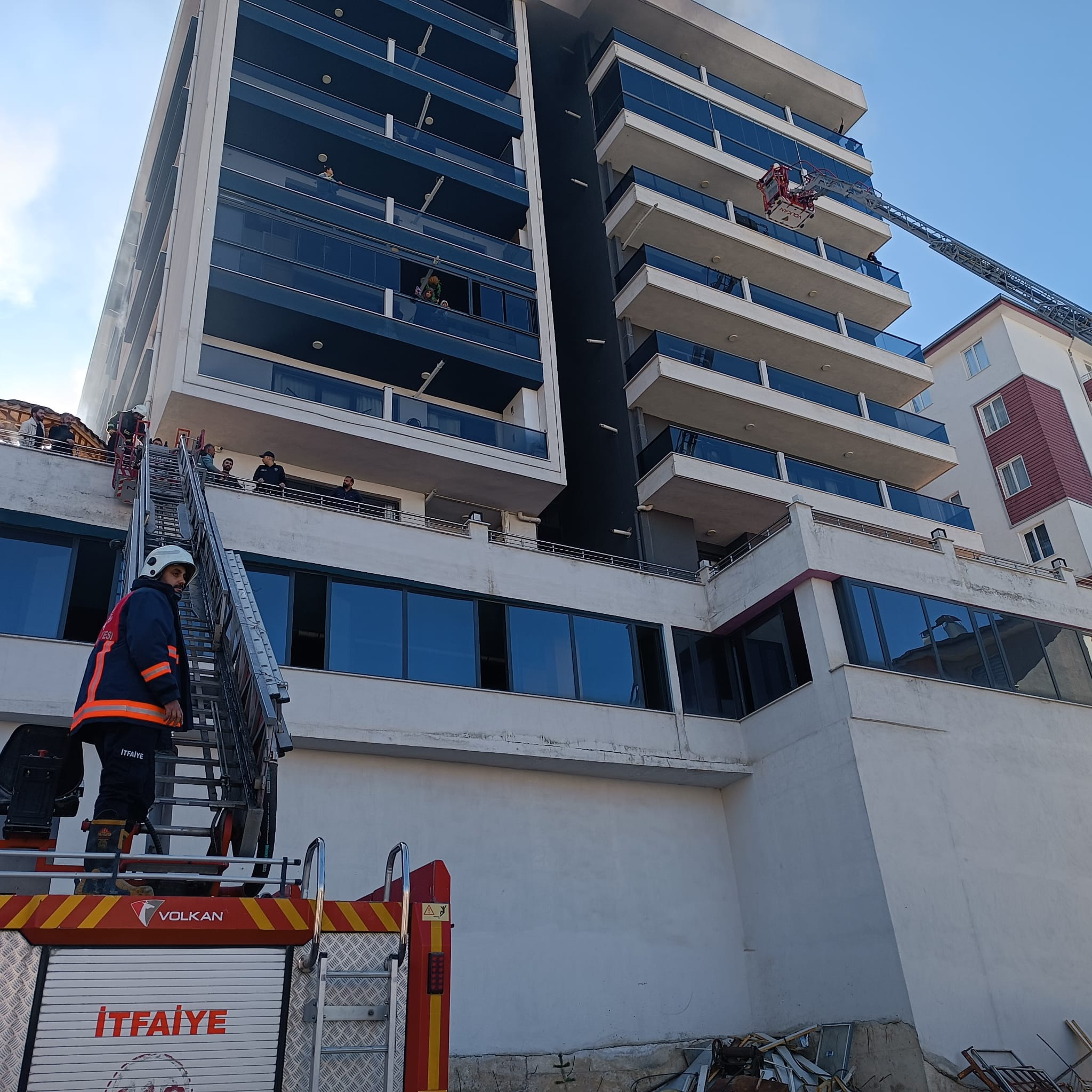 Whatsapp Image 2025 11 19 At 16.01.46