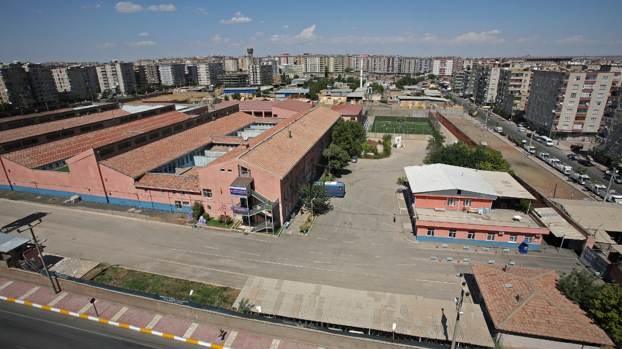 11 Yargi Paketinde Ne Var 50 Ila 55 Bin Kisi Covid Affindan Yararlanacak Y5Fo