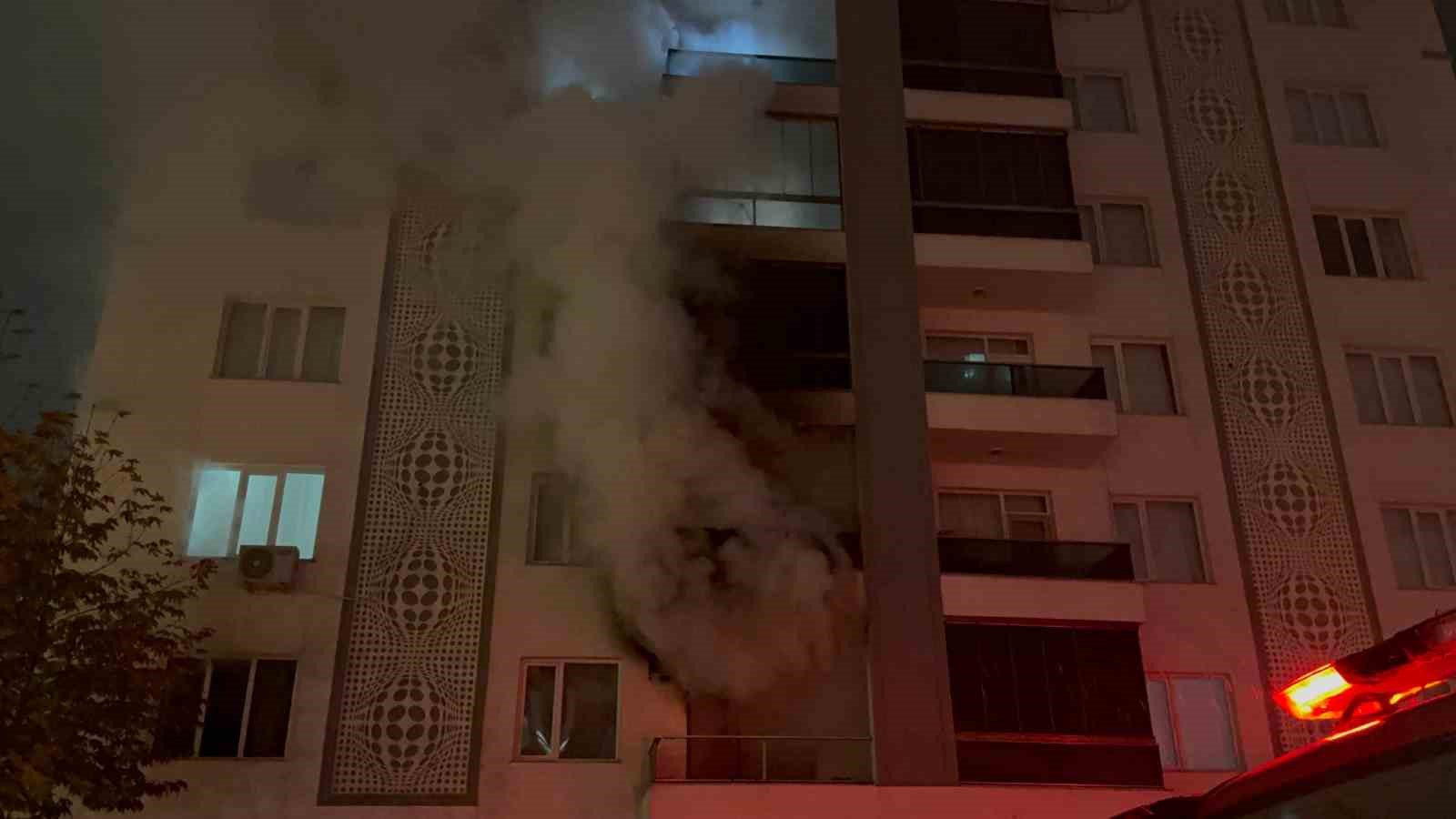 Ailesiyle Tartıştı2