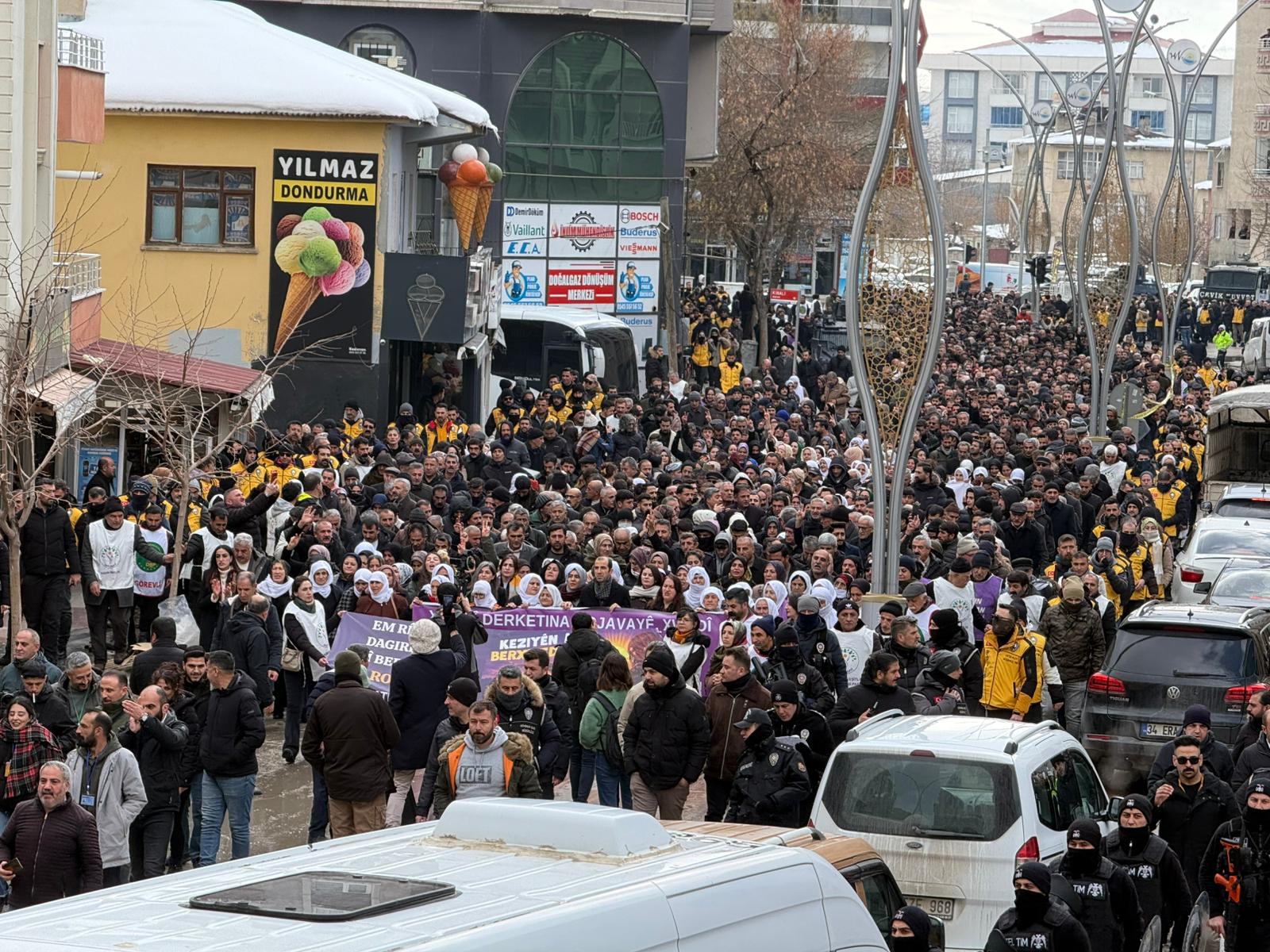 75C78592 9242 4524 8923 Ab3299968A3D