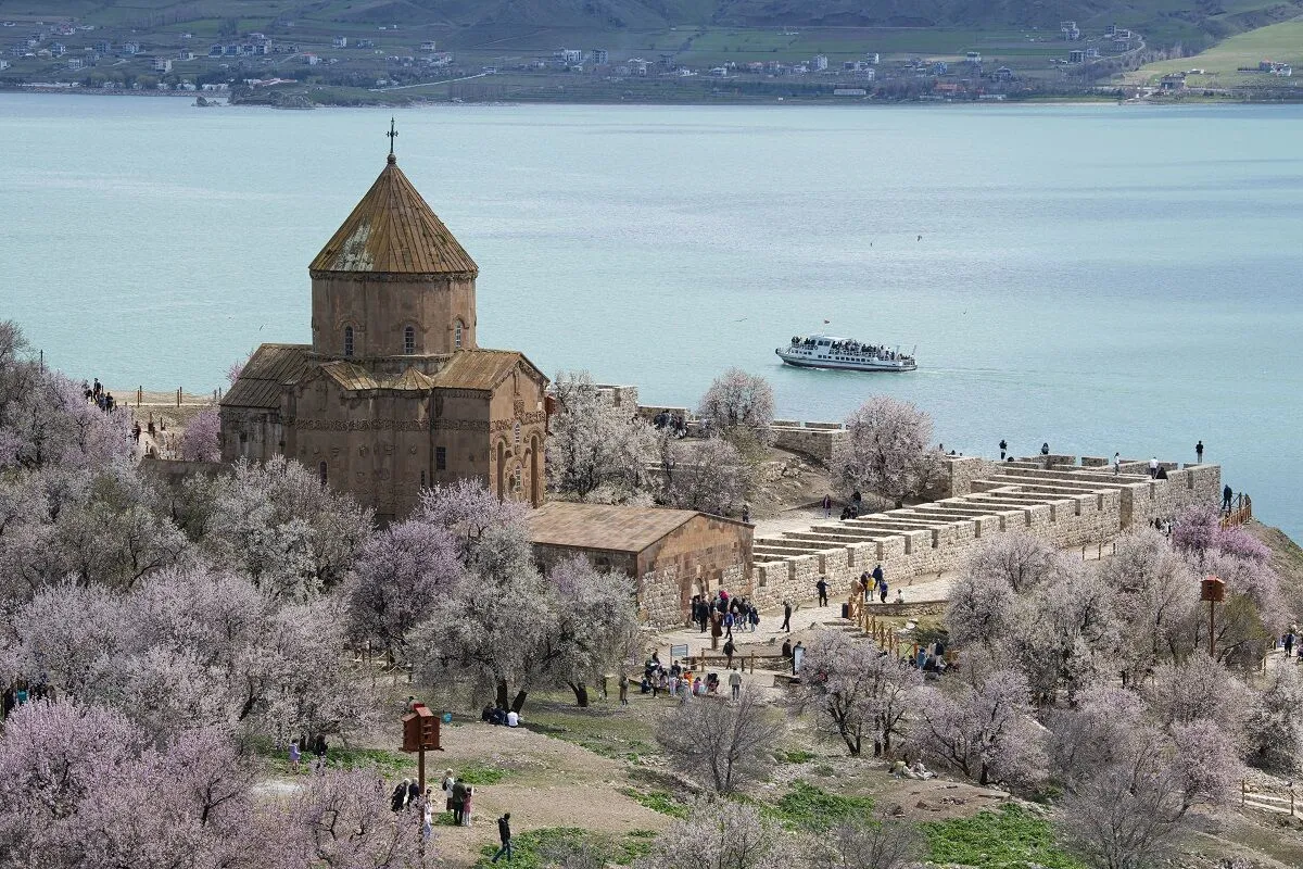 Akdamar Adasi Nasil Gidilir 8