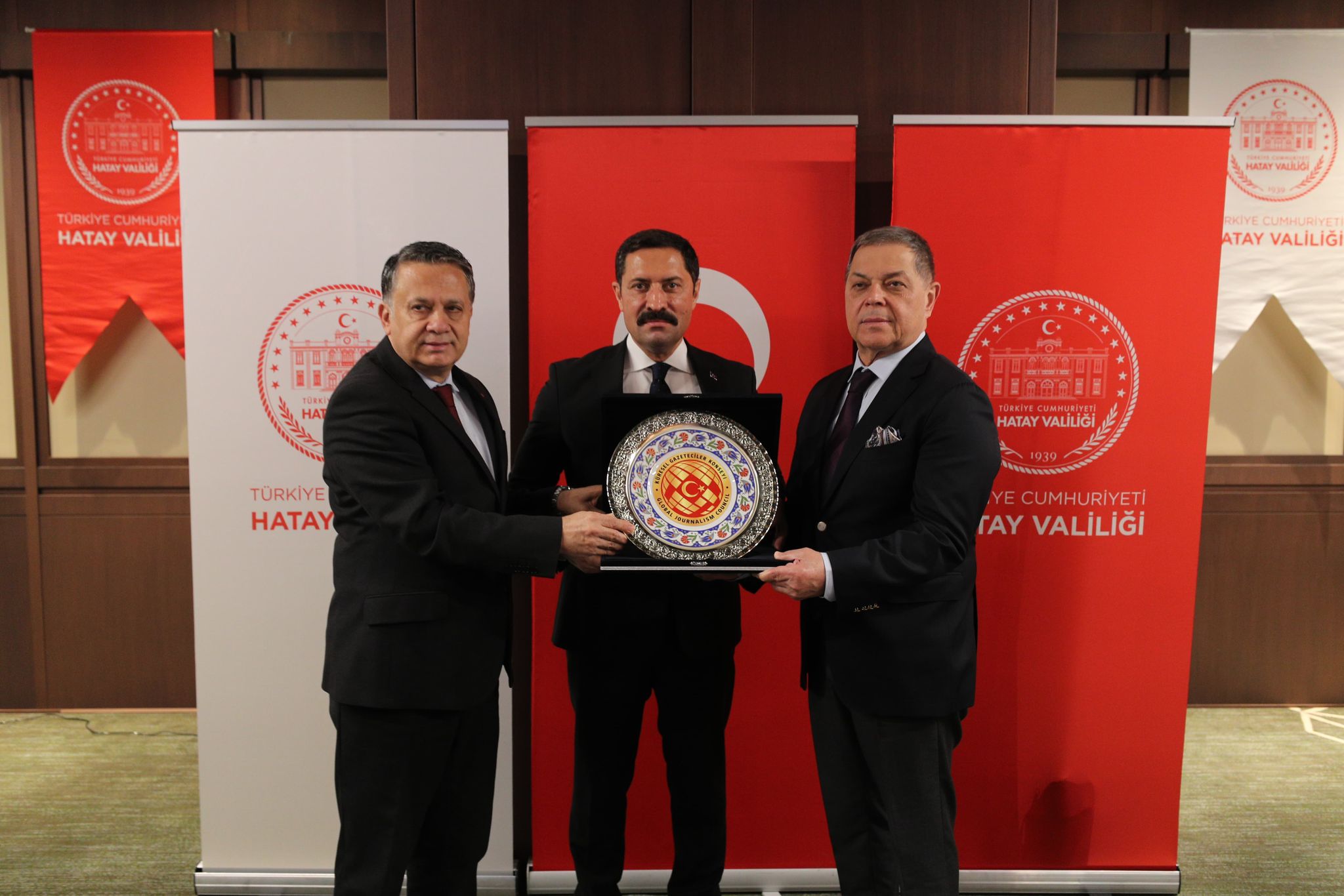 03B2E0Aa 5A07 4169 A609 E4C1A56Ab135