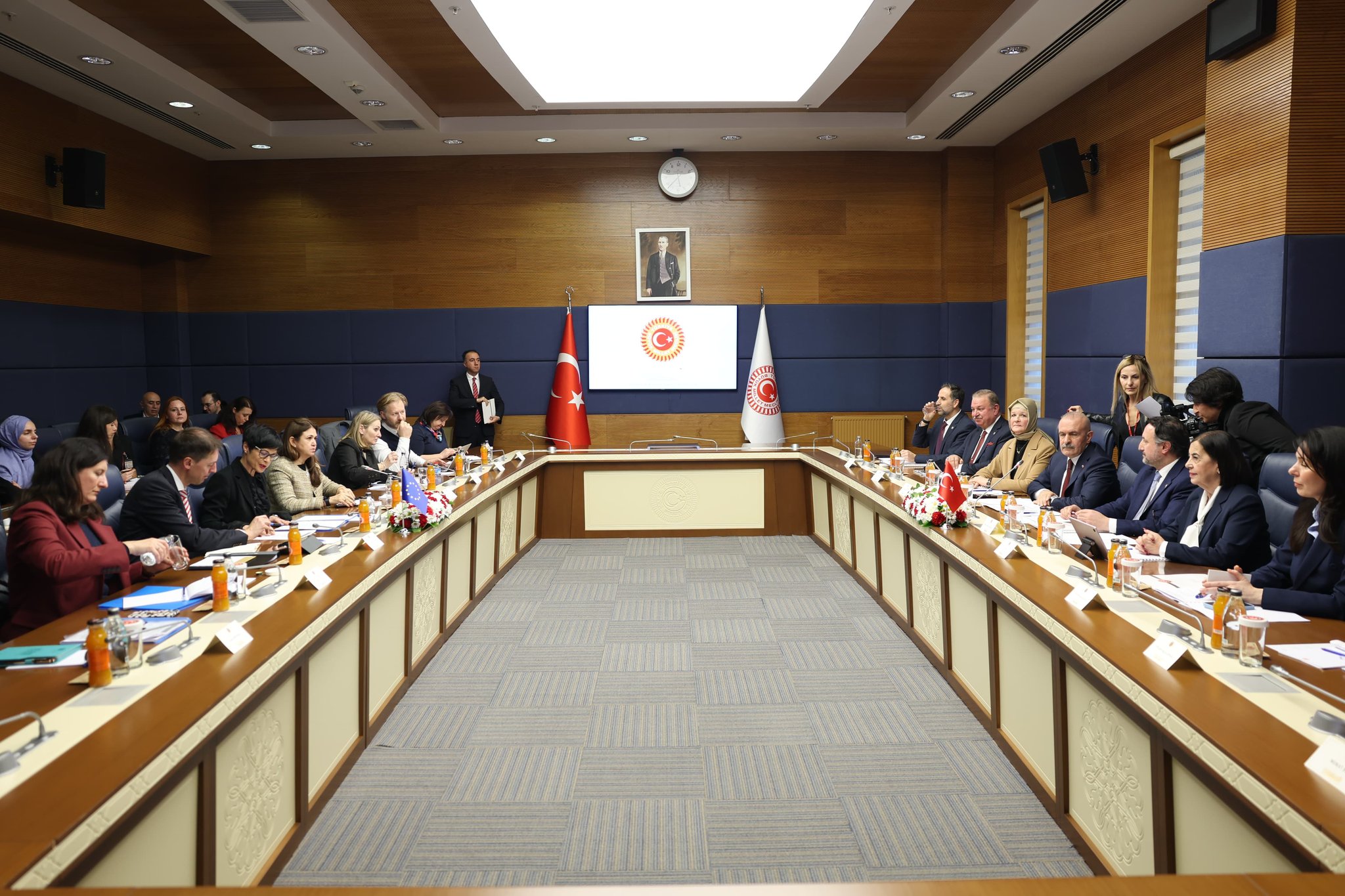 H Al A Hpi X M A Ac Q1 I