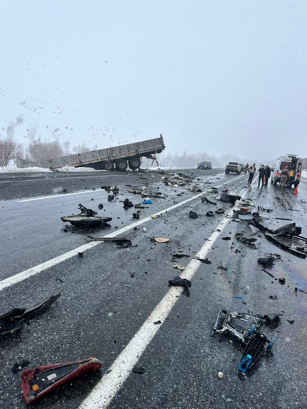 2Baaebb4 B38A 42De B5B7 530653F78646